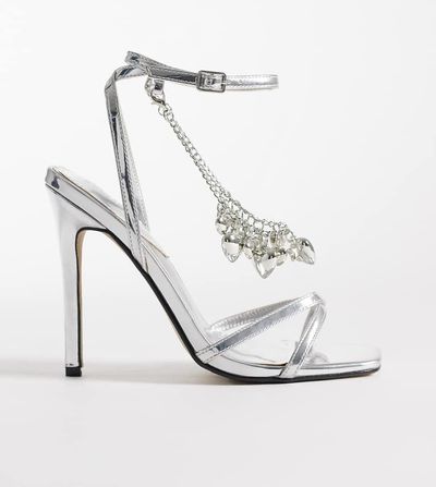 Kaiia Kaiia exclusive 00s strappy heart chain detailing heeled sandals in metallic silver
