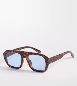 Kaiia Kaiia exclusive chunky blue lens aviator sunglasses in brown tort-Multi