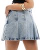 Kaiia Kaiia exclusive cotton rich denim pleated mini skirt in blue acid wash - 4