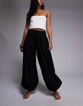 Kaiia Kaiia Exclusive cotton volume balloon leg pants in black
