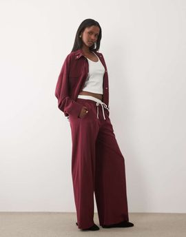 Kaiia Kaiia Exclusive double waistband wide leg tactical pants in burgundy - part of a set-Gold