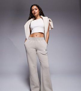 Kaiia Kaiia Petite cotton blend wide leg sweatpants in stone-Neutral