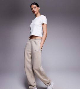 Kaiia Kaiia Tall cotton blend cuffed sweatpants in stone-Neutral