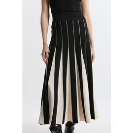 Karen Millen Karen Millen Pointelle Colour Block Pleated Skirt