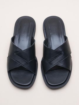 karen white Cozy 2cm Slides (kw2871)