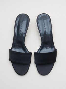 karen white Define Mules 4cm