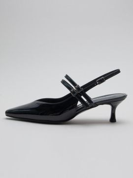 karen white Twice Shoes