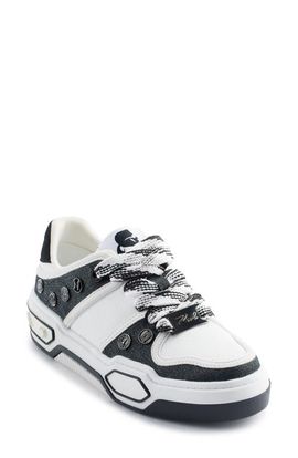 KARL LAGERFELD PARIS KARL LAGERFELD PARIS Pointed Toe Flat