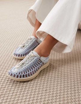 Keen Keen Uneek canvas sandals in light blue