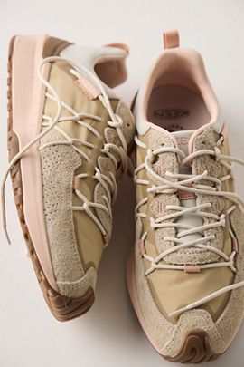 KEEN KEEN UNEEK Trekker Sneakers