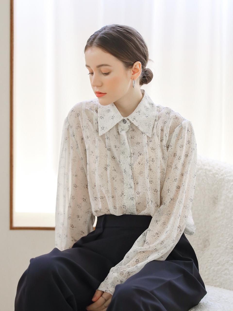 KELLY DONAHUE Hidden Freesia Chiffon Blouse