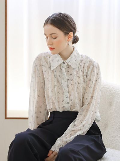KELLY DONAHUE Hidden Freesia Chiffon Blouse
