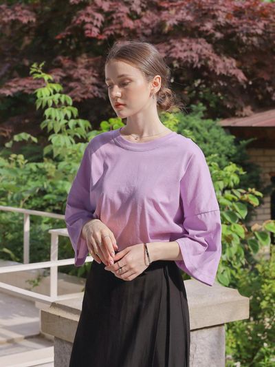 KELLY DONAHUE PURPLE Logo Crop T-shirt