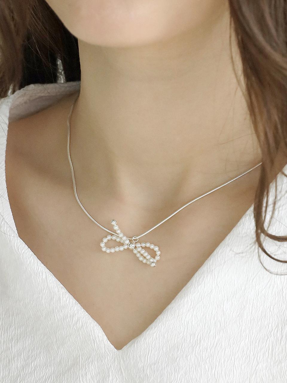 KELLY DONAHUE SILVER925 Pearl Pendant Ribbon Necklace