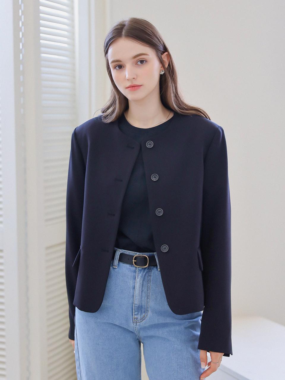 KELLY DONAHUE Solid Round Jacket