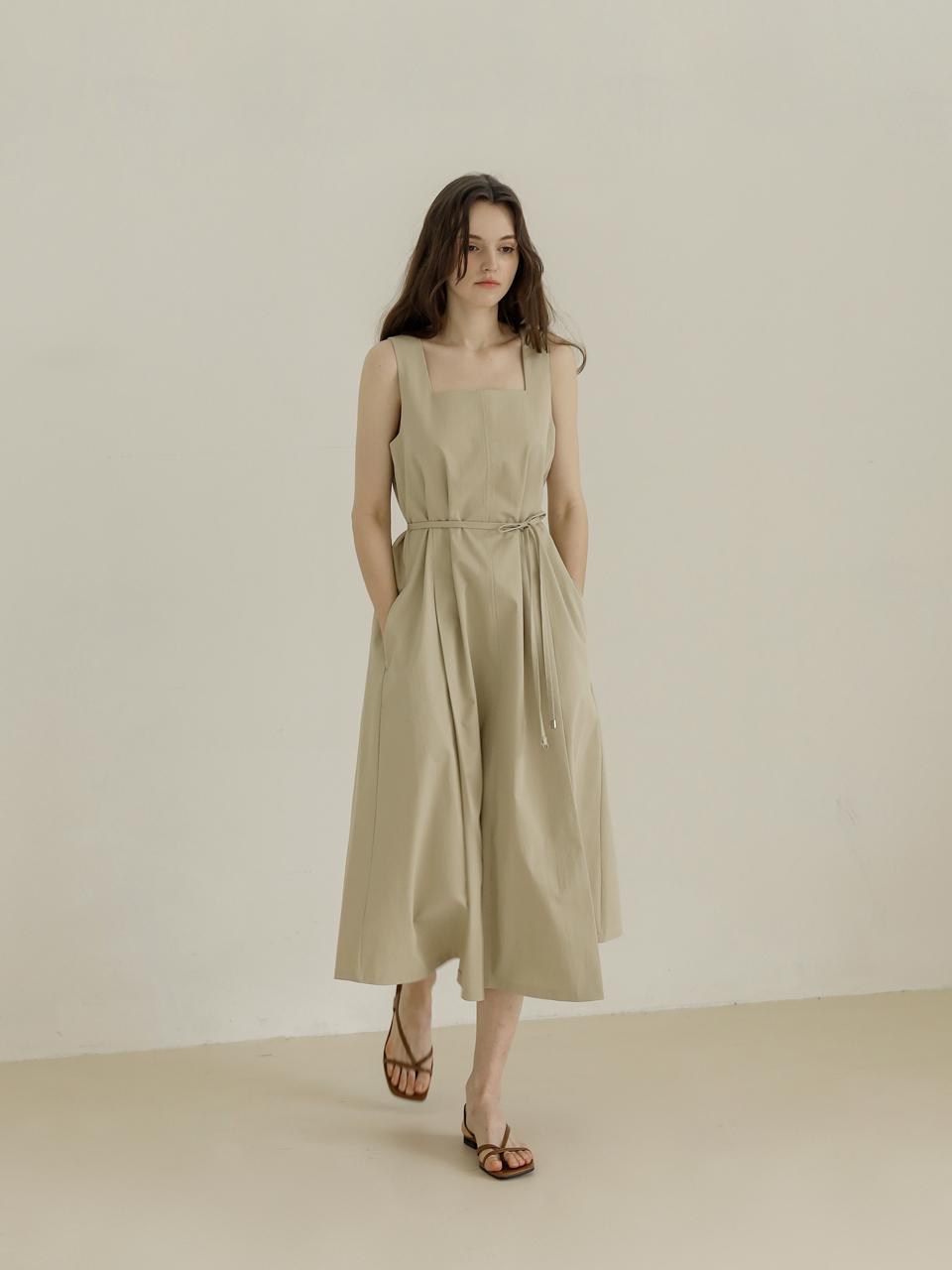 KELLY DONAHUE Square sleeveless long dress
