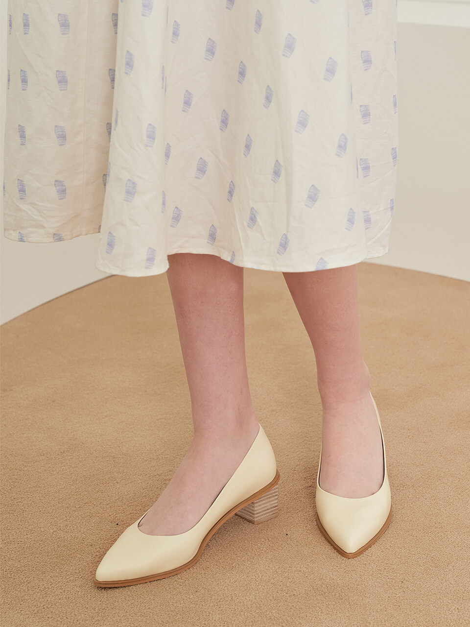 KERRIJADE Wood Pumps