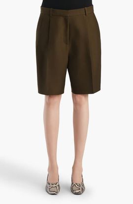 Khaite Khaite Auggie Pleated Wool & Silk Wide Leg Shorts