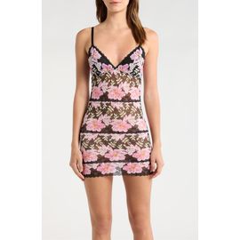 KILO BRAVA KILO BRAVA Embroidered Lace Slip