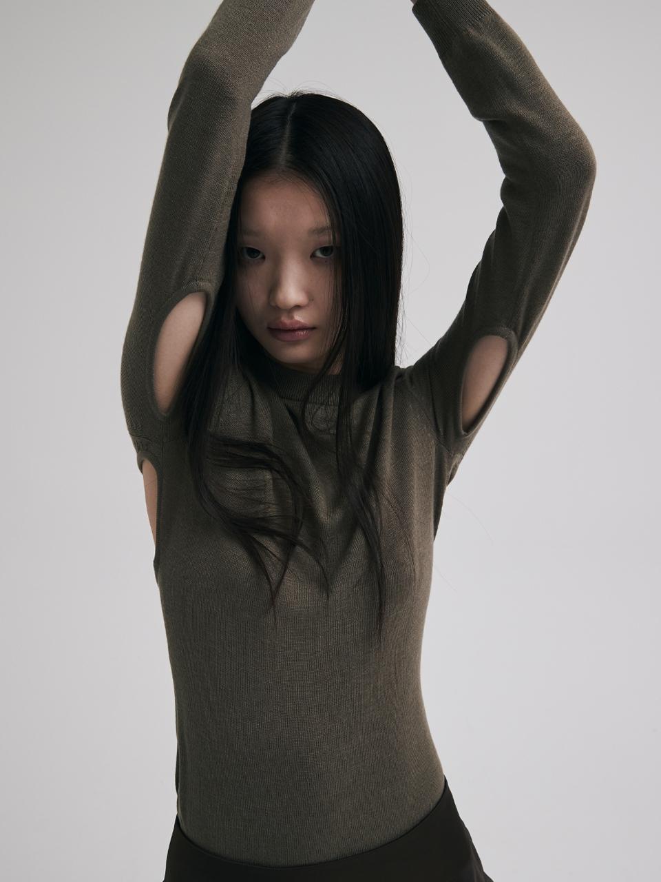 KILO CUT-OUT KNIT TOP_KHAKI