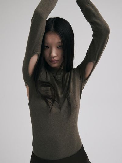 KILO CUT-OUT KNIT TOP_KHAKI