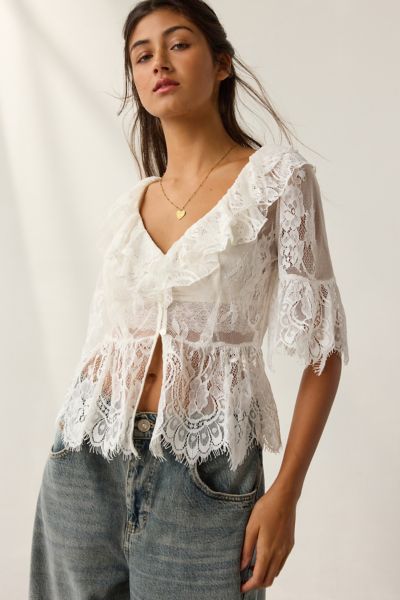 Kimchi Blue - Clementine Sheer Lace Ruffle Bed Jacket in White