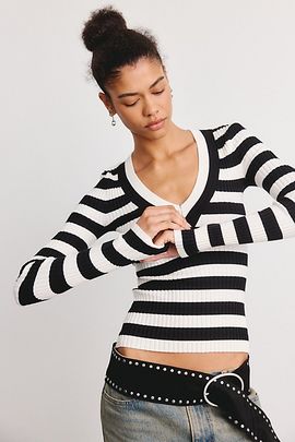Kimchi Blue Kimchi Blue Trinity Striped V-Neck Fitted Sweater in Black Stripe, Women's at Urban Outfitters