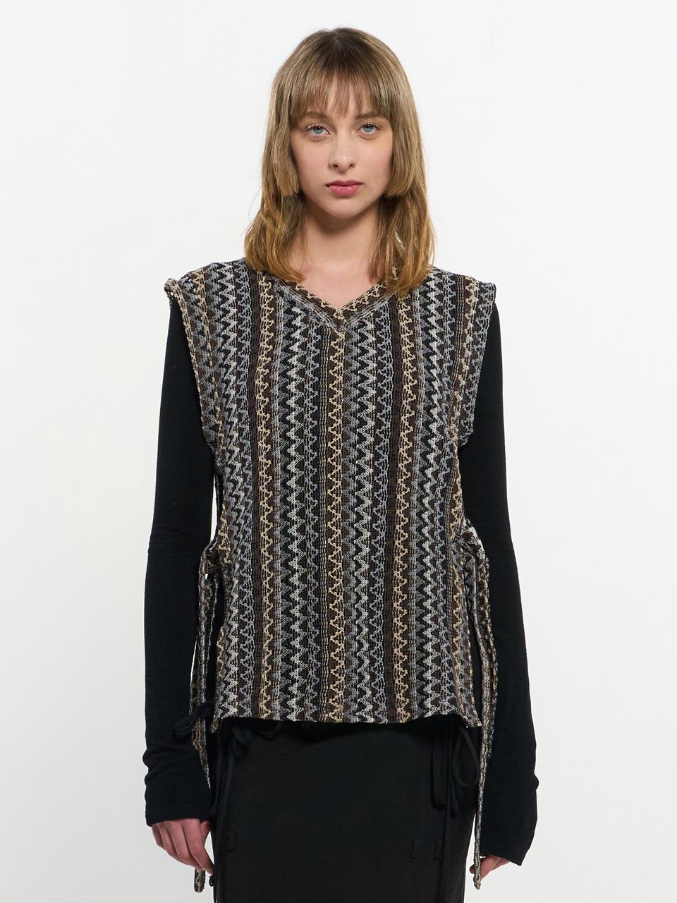 KIMZISU V neck knit Vest _ Brown