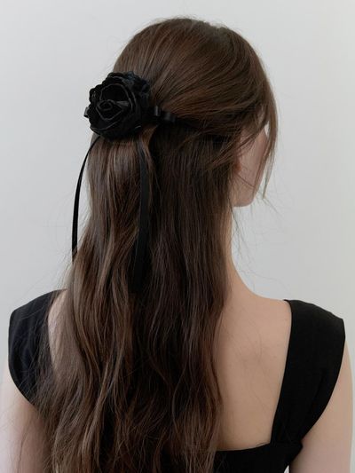 KINDABABY Black Ribbon Pin