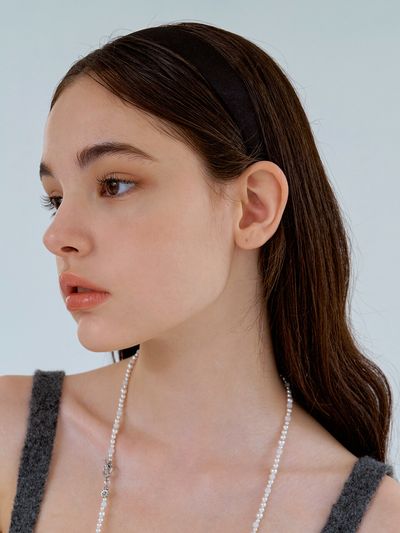 KINDABABY Black satin head band
