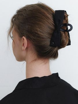 KINDABABY black twill cubic point ribbon claw