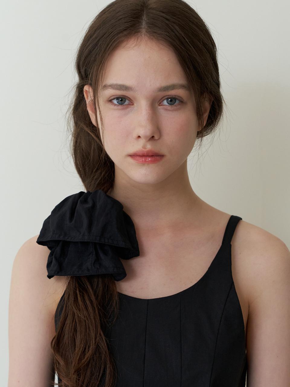 KINDABABY essential glint scrunch - black