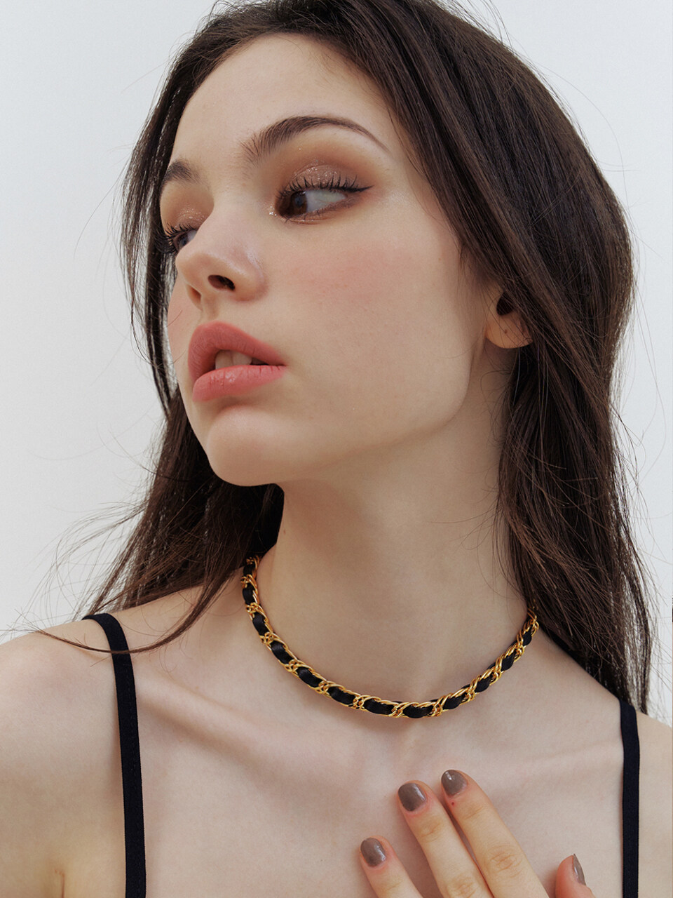 KINDABABY Gold Leather Chain Choker