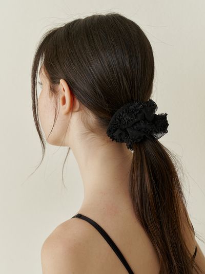 KINDABABY Lace Flower Pop Scrunchie_Black