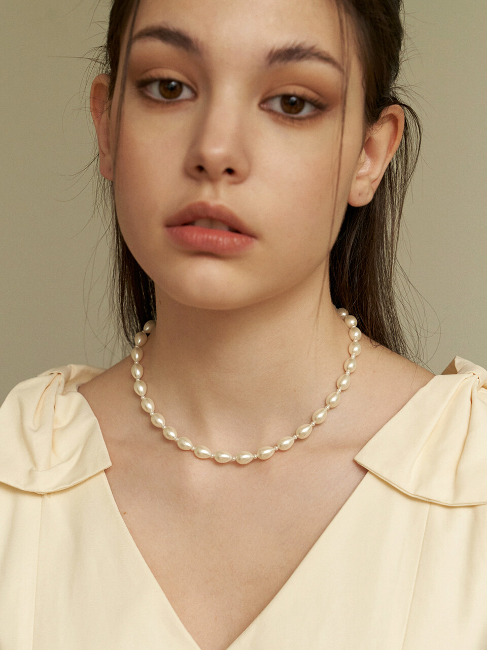 KINDABABY Middle glass pearl necklace