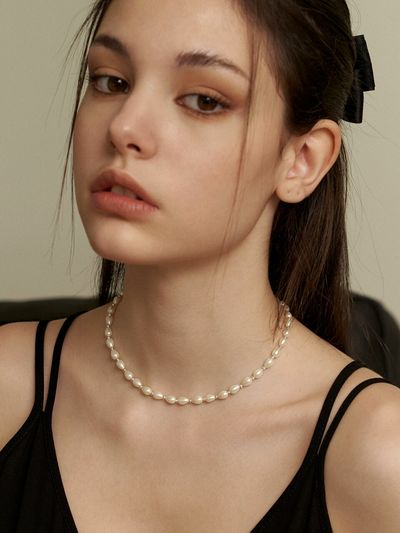 KINDABABY Romantic glass hematite necklace