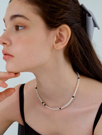 KINDABABY Serenity swa pearl necklace
