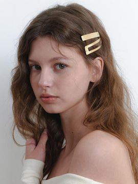 KINDABABY [set] classic logo pin. - matte gold