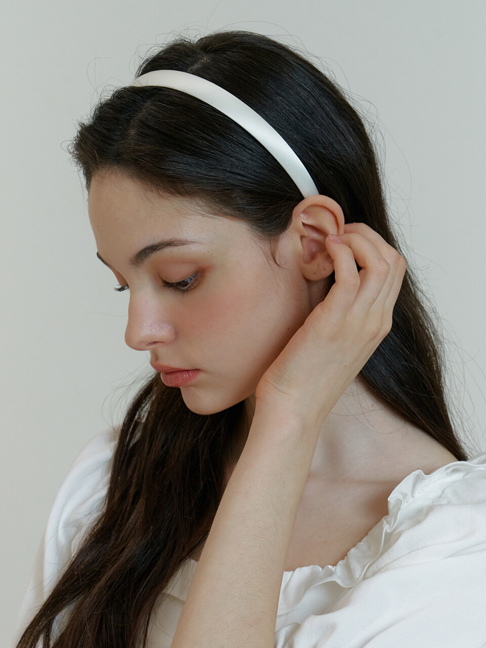 KINDABABY White Silk Headband