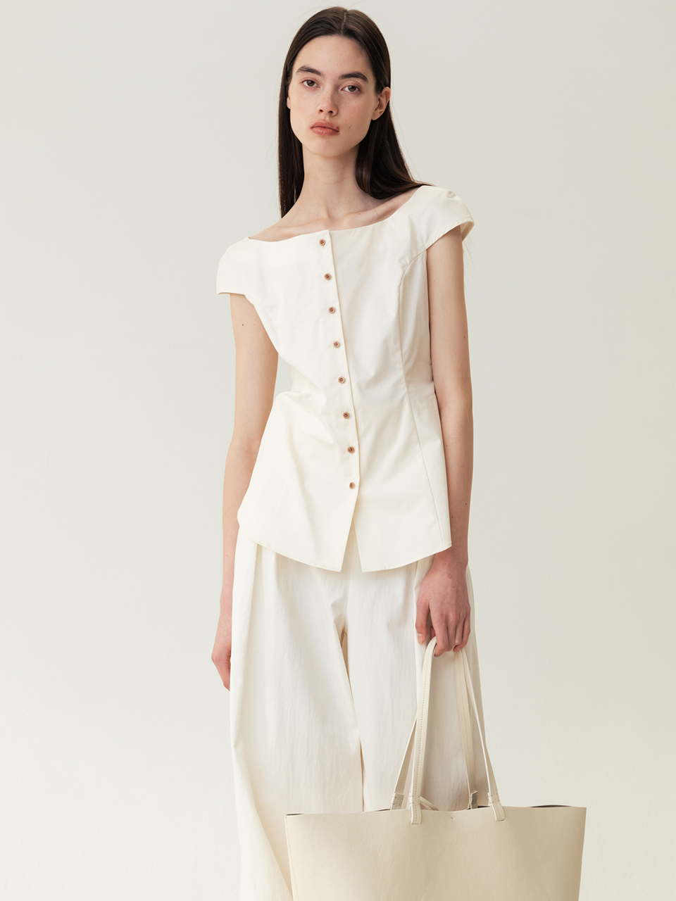 KINDERSALMON Boat-neck Blouse