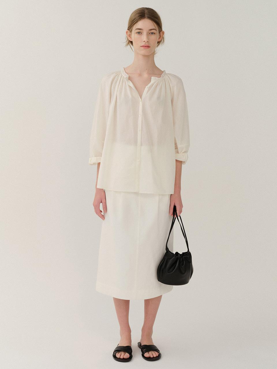 KINDERSALMON Gather Cotton Blouse