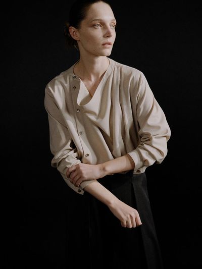 KINDERSALMON PF24 Draped Allen Blouse Sand Beige (Merino Wool)