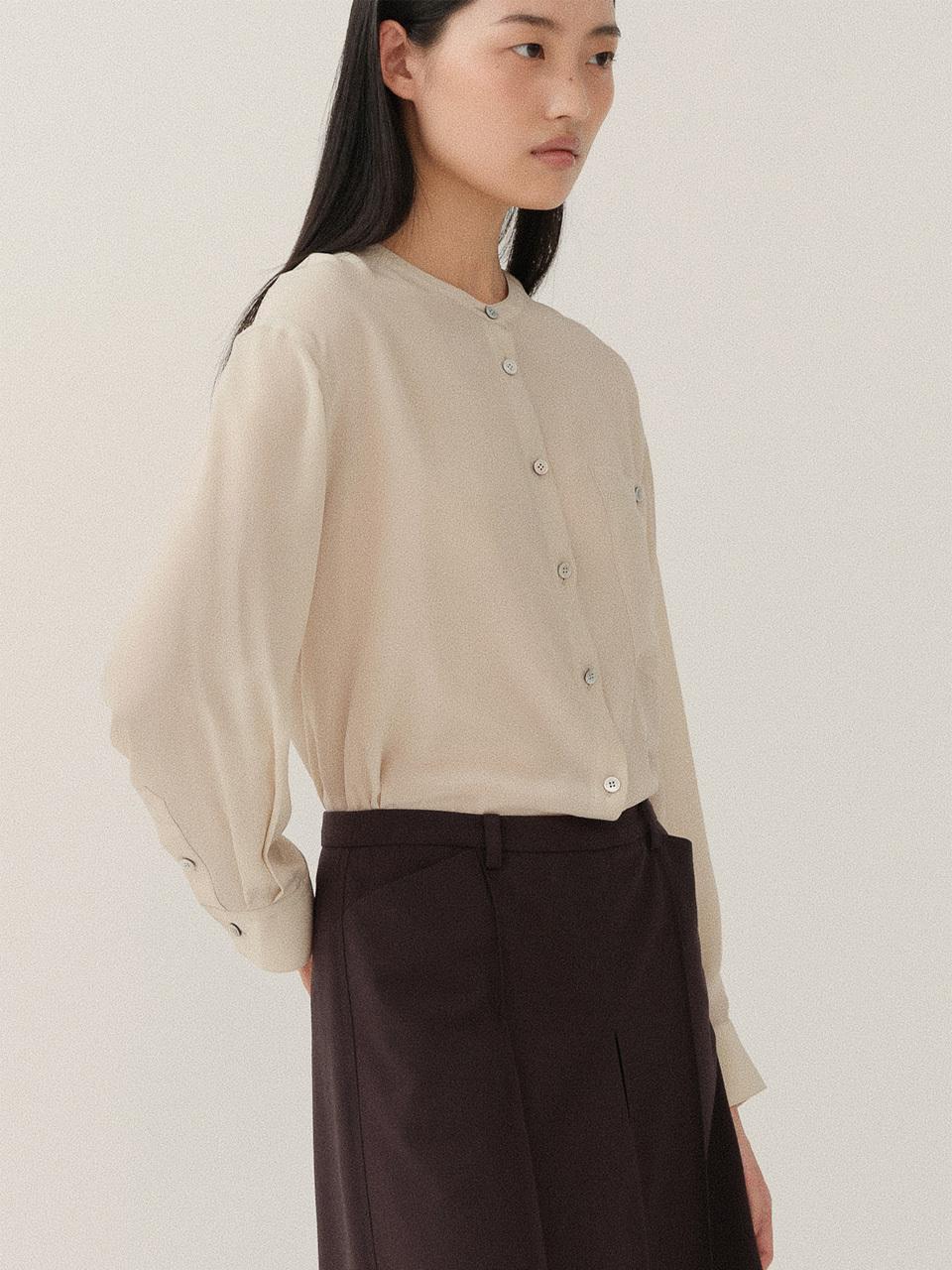KINDERSALMON Silk Blouse