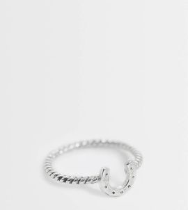 Kingsley Ryan Kingsley Ryan horseshoe twist ring in sterling silver