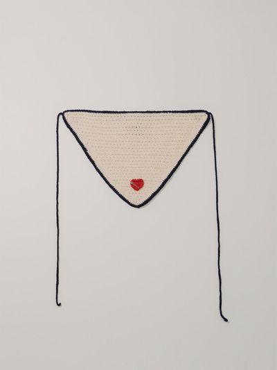 kiok Handmade Crochet Wool Heart Bandana [Beige]