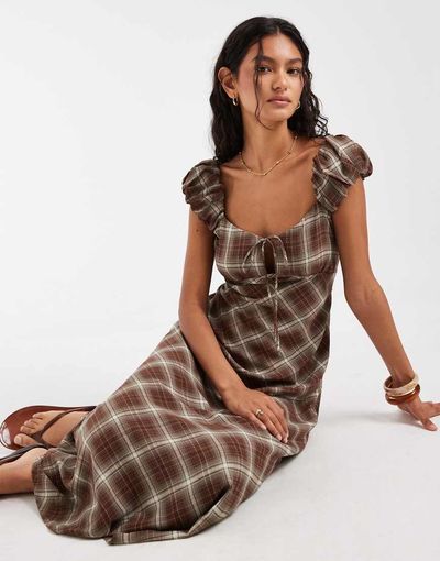 Kiss The Sky Kiss the Sky milkmaid maxi dress with puff sleeves and keyhole detailing in mocha plaid-Multi