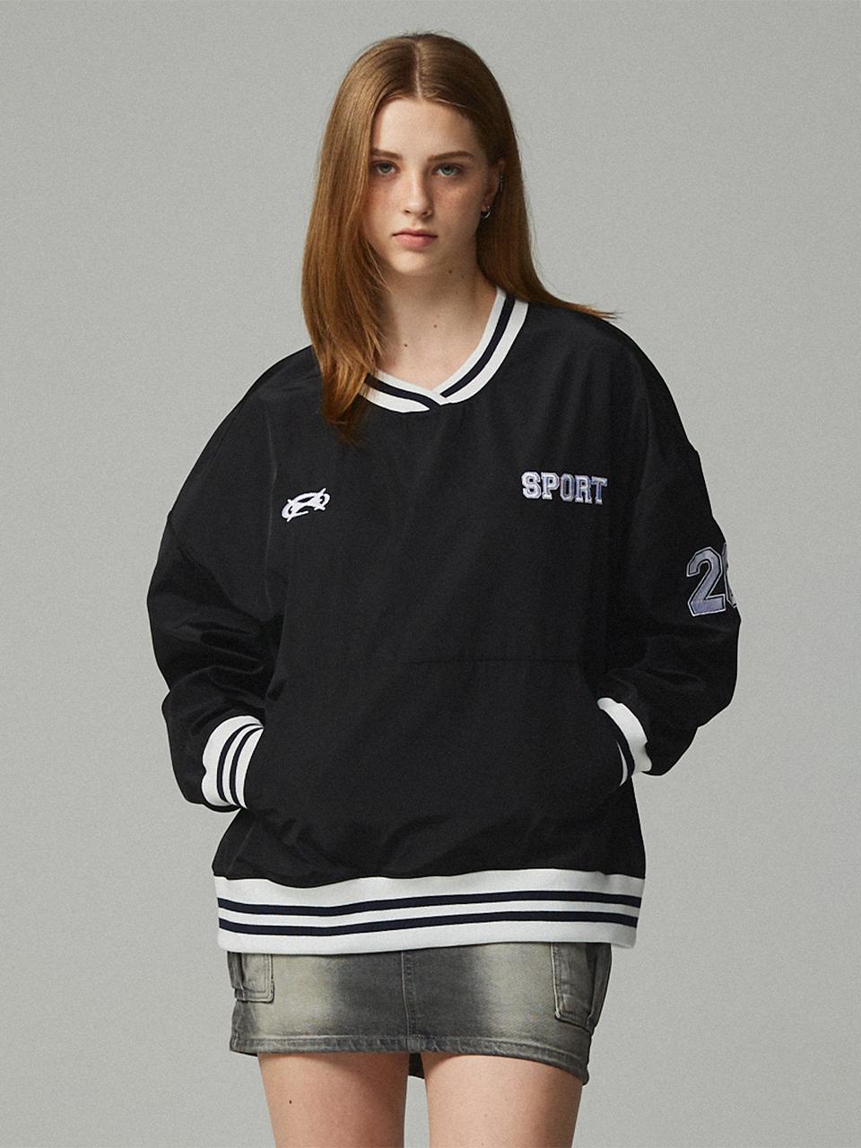 KITTY POTTERY 26 Embroidered Sporty Jersey Sweatshirt T-Shirt [Black]