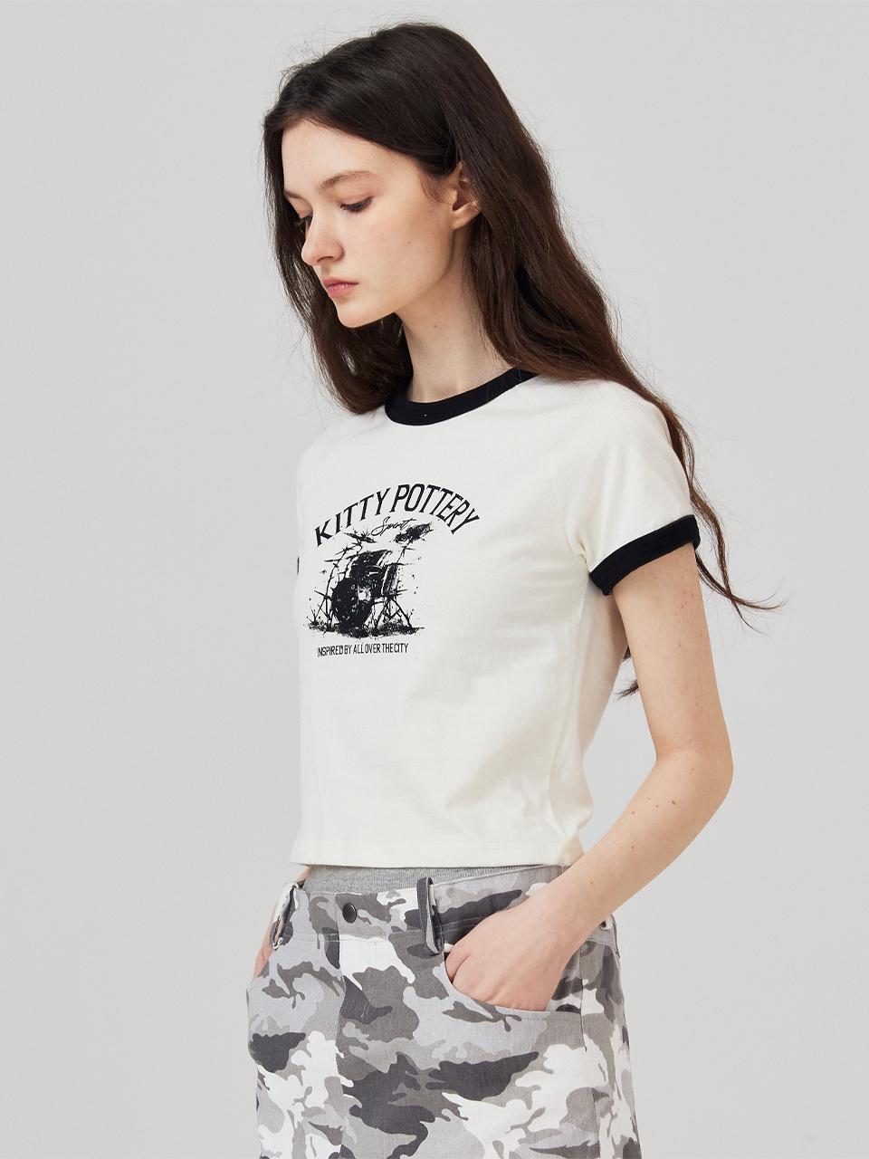 KITTY POTTERY Music Graphic Ringer Raglan Short Sleeve Tee beige