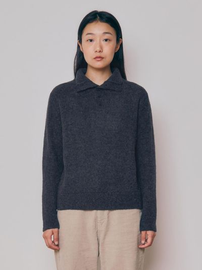 KNITLY [Women] Baby Alpaca Button Collar Sweater (Charcoa