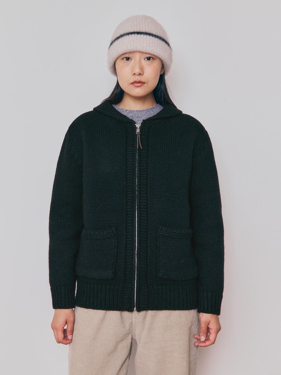 KNITLY [Women] Heavy Wool Cowichan Cardigan (Black)